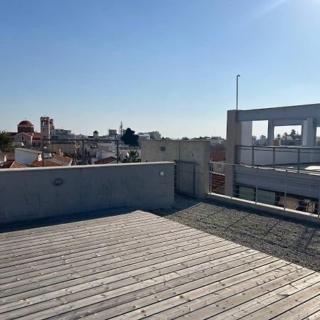 Jedi Hub Hostel Лімасол Екстер'єр фото